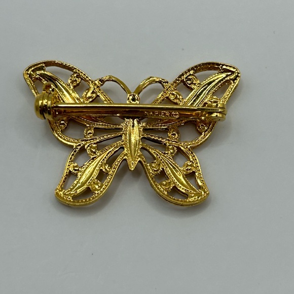 Napier Filigree Butterfly Gold Tone Brooch - Picture 3 of 5